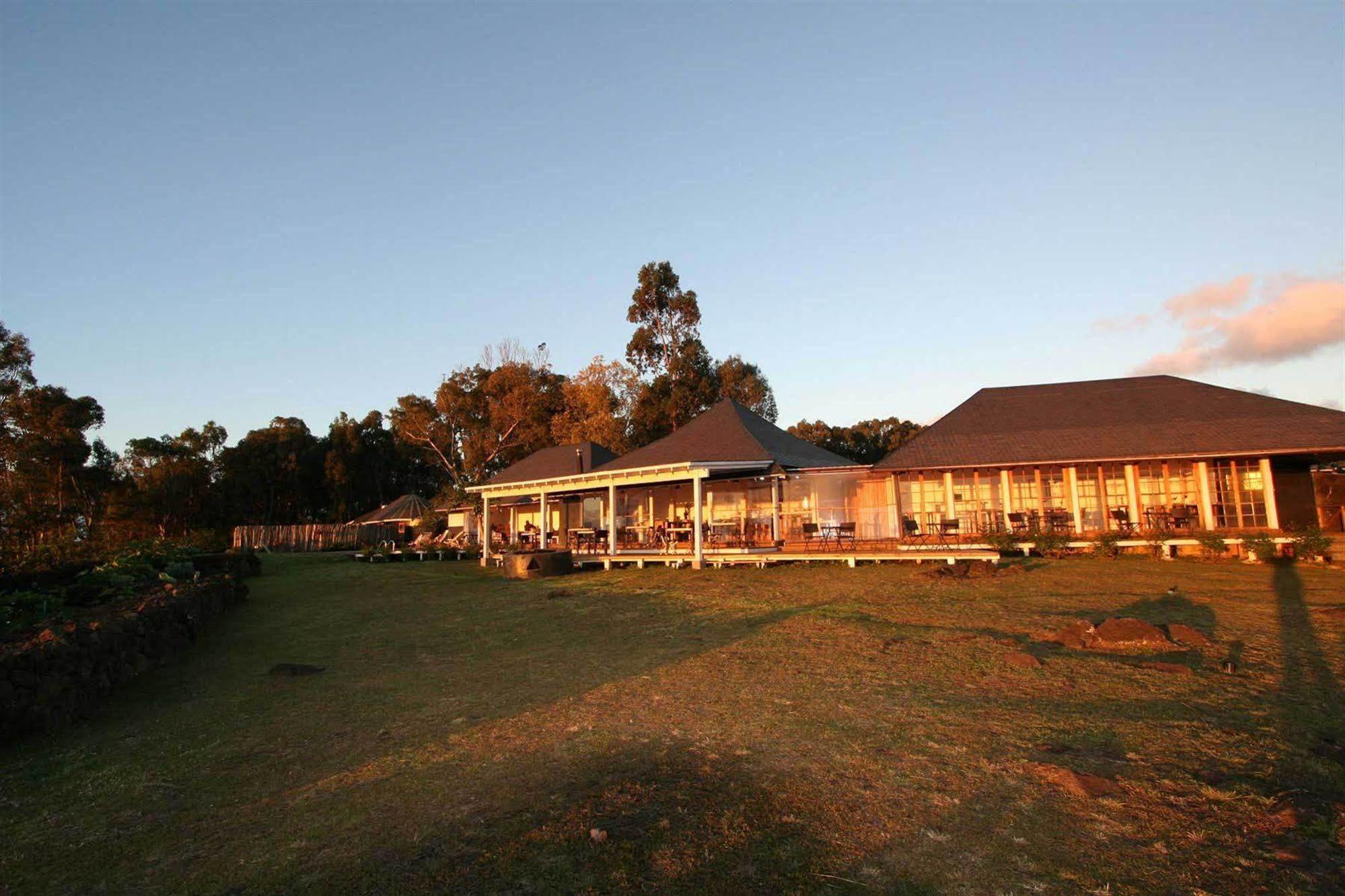 Altiplanico Isla De Pascua Hotel Hanga Roa Exterior photo